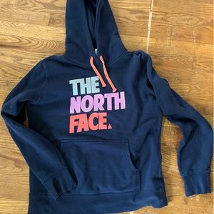 Woman’s North face Sweatshirt